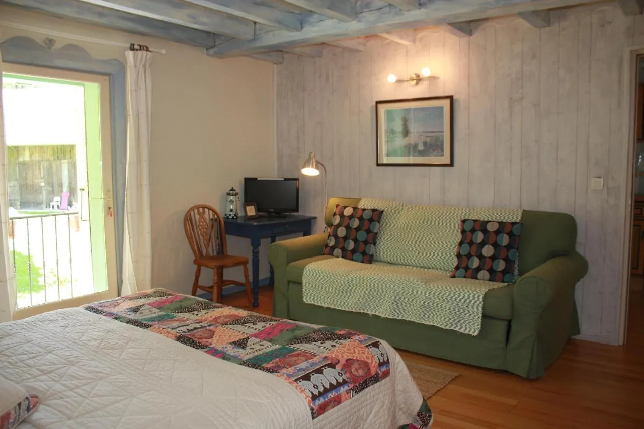 La Clairiere Du Moulin Bed & Breakfast Lepin-le-Lac